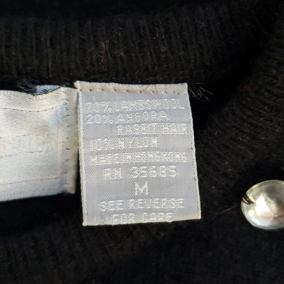 Vintage Evan Picone Lambswool and Angora Sweater - Picture 7 of 7